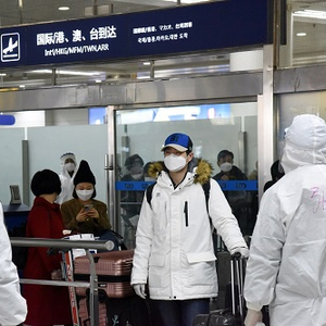 中国疫情缓解境外输入病例_中国抗疫成效严防病例输入_疫情挑战