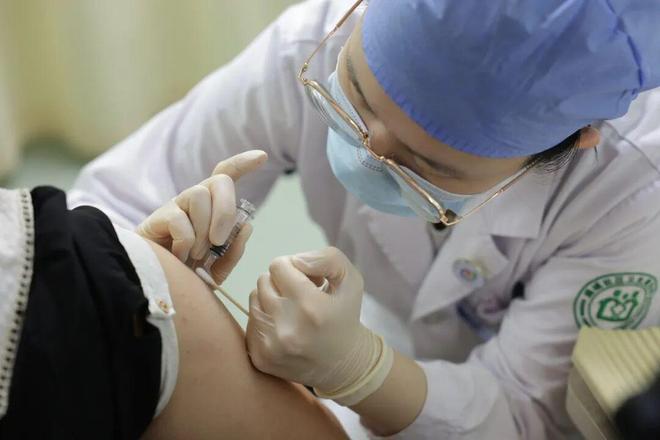 7部门联合通知：13周岁女孩将免费接种HPV疫苗