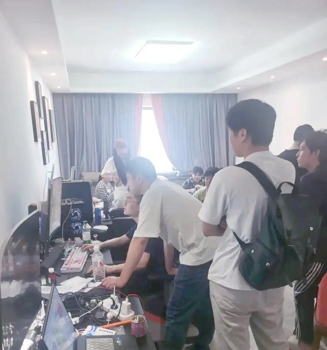 辅助外挂法律责任_福建省泉州网警破获外挂牟利案_游戏外挂危害法律后果