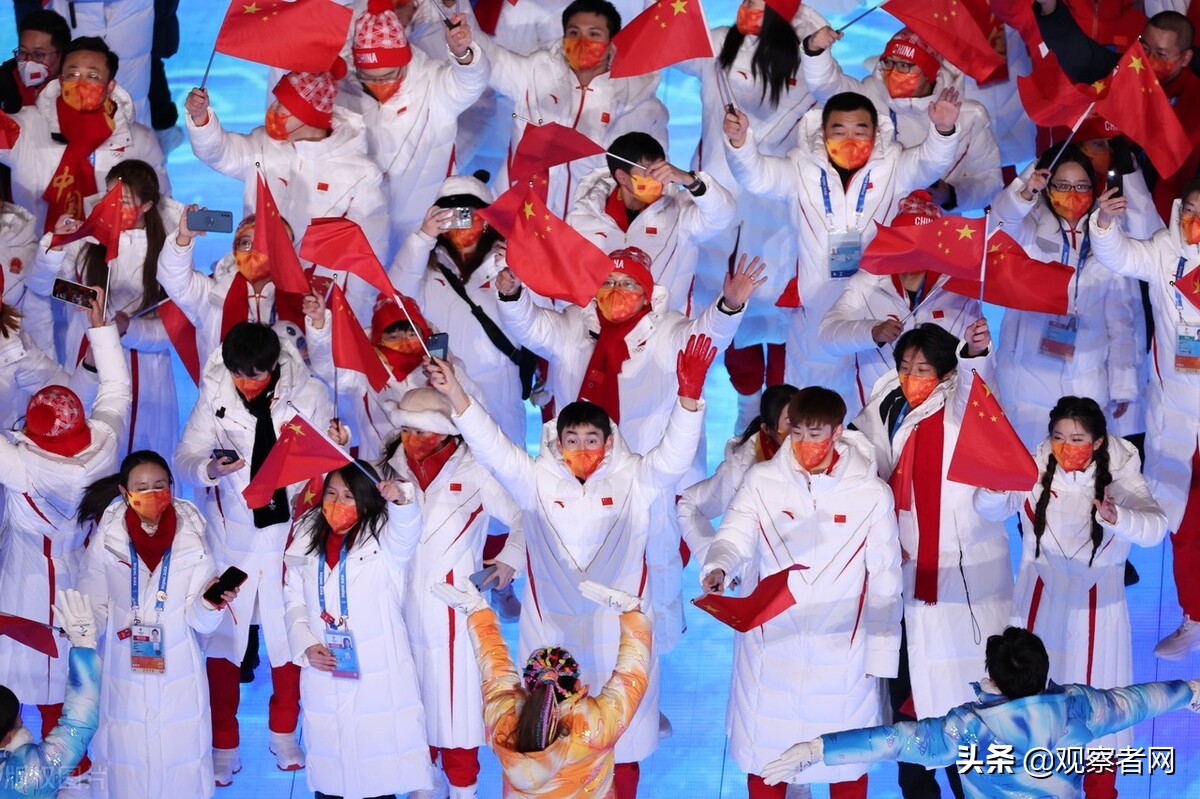 北京冬奥会闭幕式：运动员欢乐不舍，现场嗨翻天