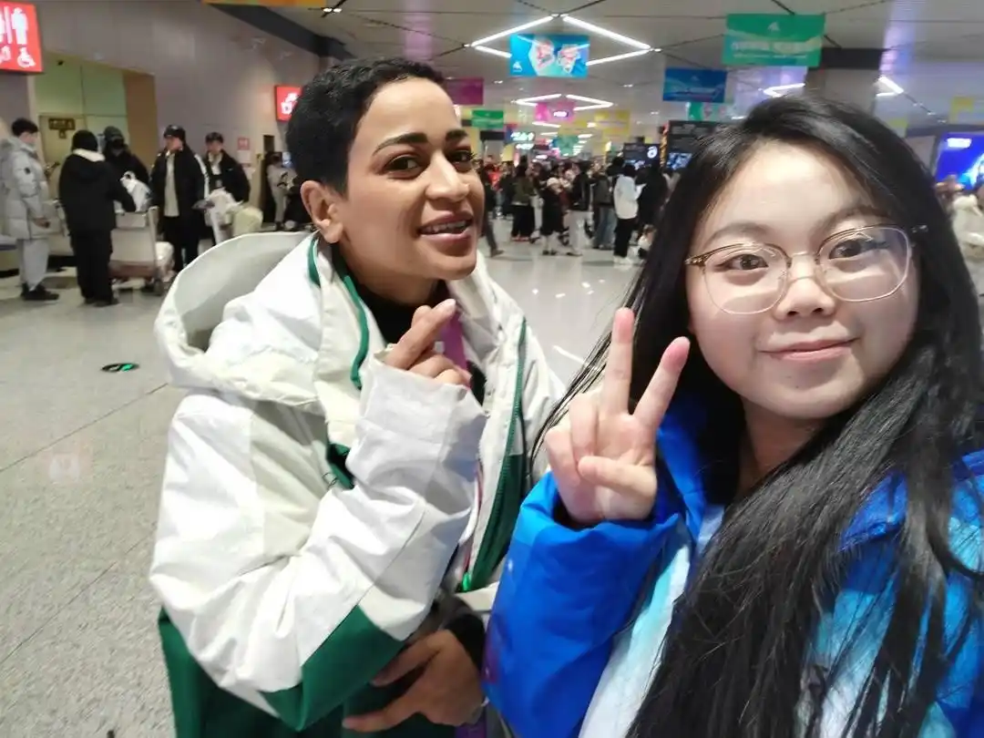 亚冬会志愿者杨飞燕：用热情服务，架起与各国运动员沟通桥梁