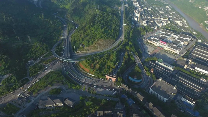 茅台绿色交通实施情况_茅台集团单双号限行_绿色出行与限号限行